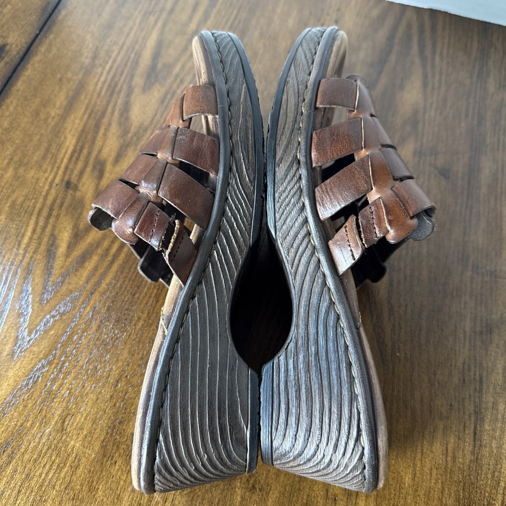 Born LOLO Slide Sandals Brown Distressed Leather Slip-on B89426 US Size 7 EUC - Picture 5 of 8